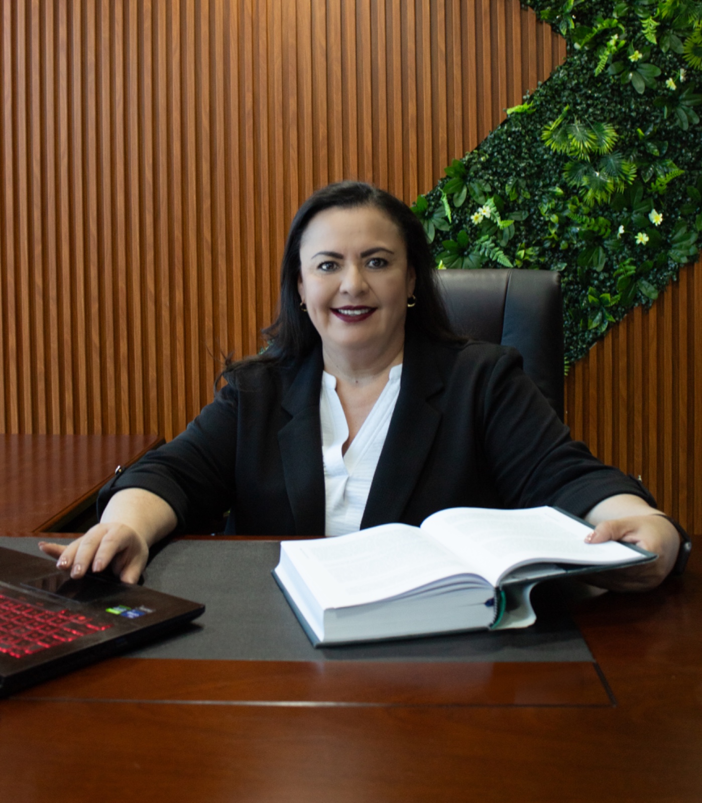 MSc. CAROL VIRGINIA JAUREGUI SUAREZ